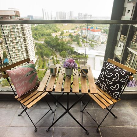 Apartamento D'Pristine Medini By The One - 8Min Walk To Legoland Nusajaya  Exterior foto